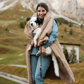 2-in-1 Cordless Wearable Heated Blanket